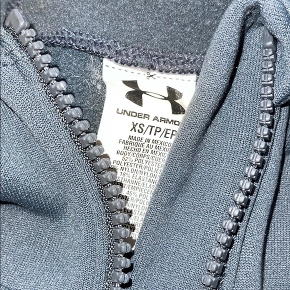 Under Armour Tops Under Armour Running Zipup Womens Xs Poshmark